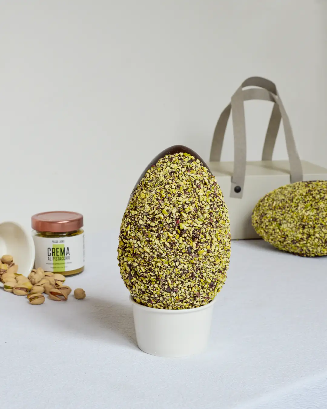 Uovo double face al pistacchio e cioccolato fondente bio - immagine 3